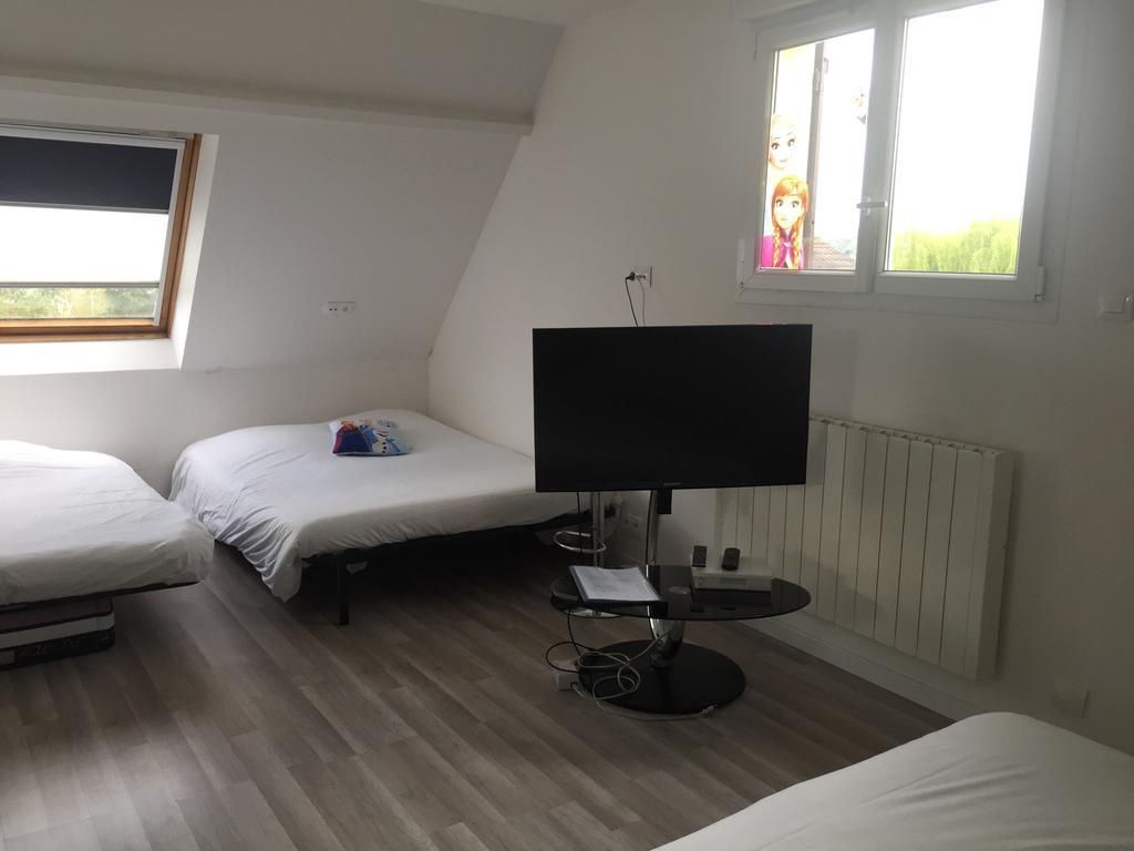 Montry Chambres D'Hotes Poirier Bazin מראה חיצוני תמונה