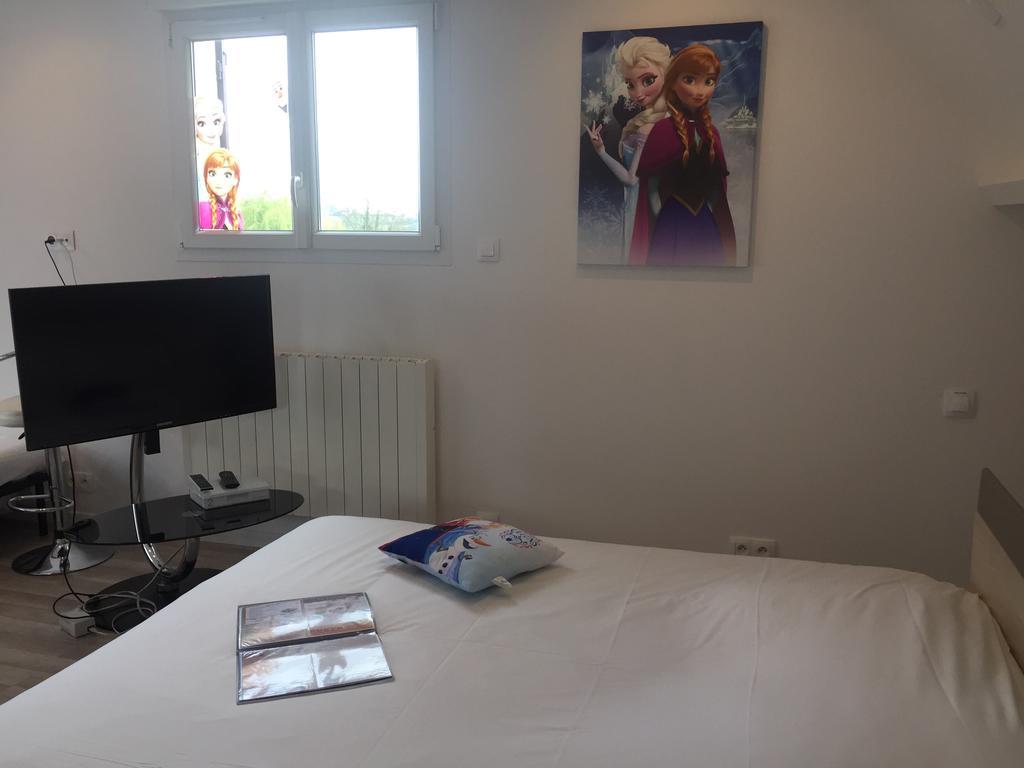 Montry Chambres D'Hotes Poirier Bazin מראה חיצוני תמונה